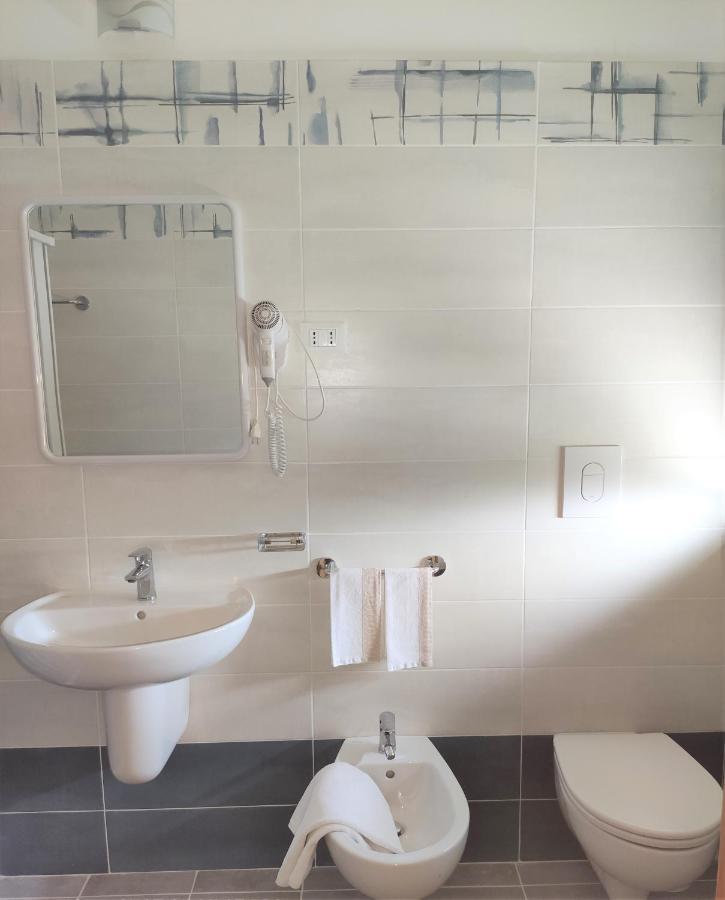 Ponte Hotel *