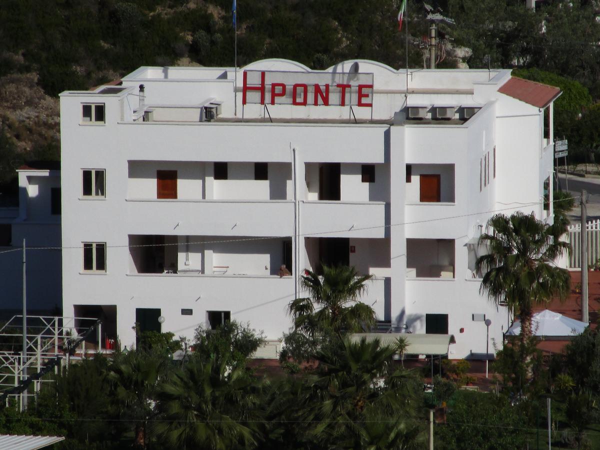 Ponte *